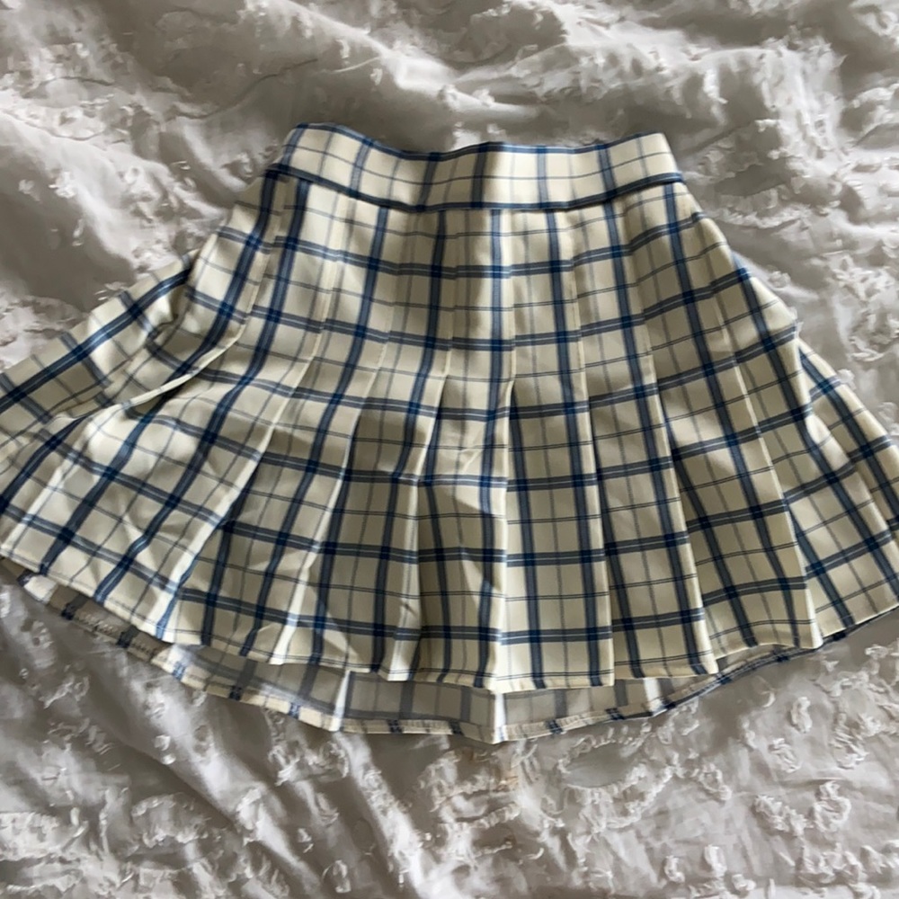 nwot pleated princess polly skirt